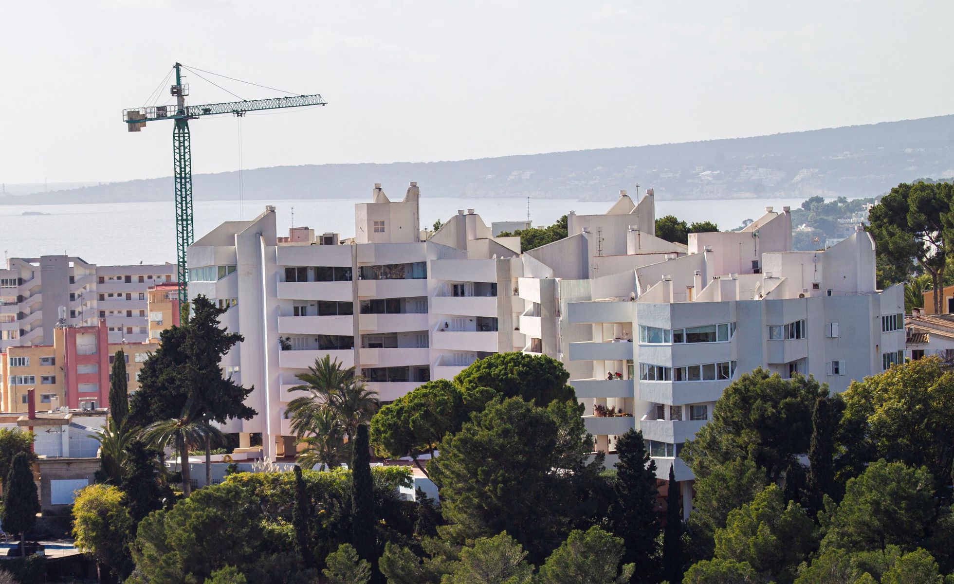 La compra de casas por extranjeros vuelve a niveles prepandemia