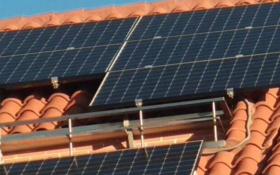 Se multiplica por dos la instalación de placas solares en los hogares españoles
