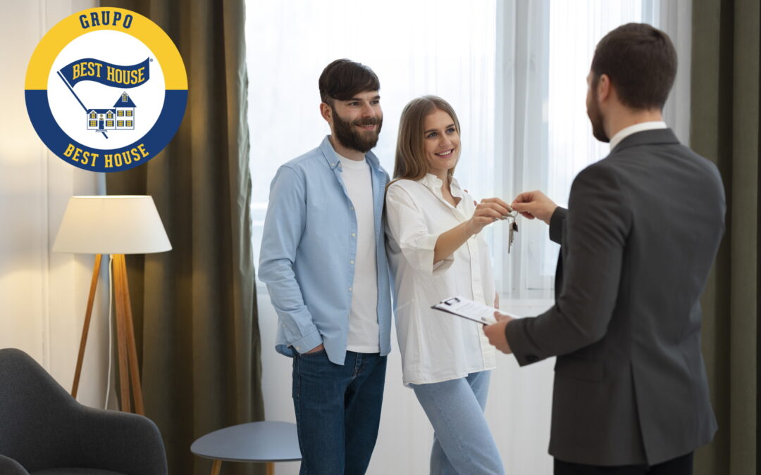Acciones para mejorar la opinión que tienen los Clientes Potenciales de nosotros como Agencia Inmobiliaria, por Best House